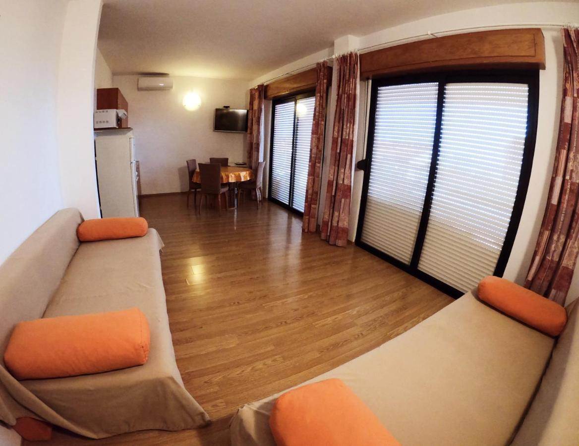 Apartments Adriatic 3 Selce Exterior foto